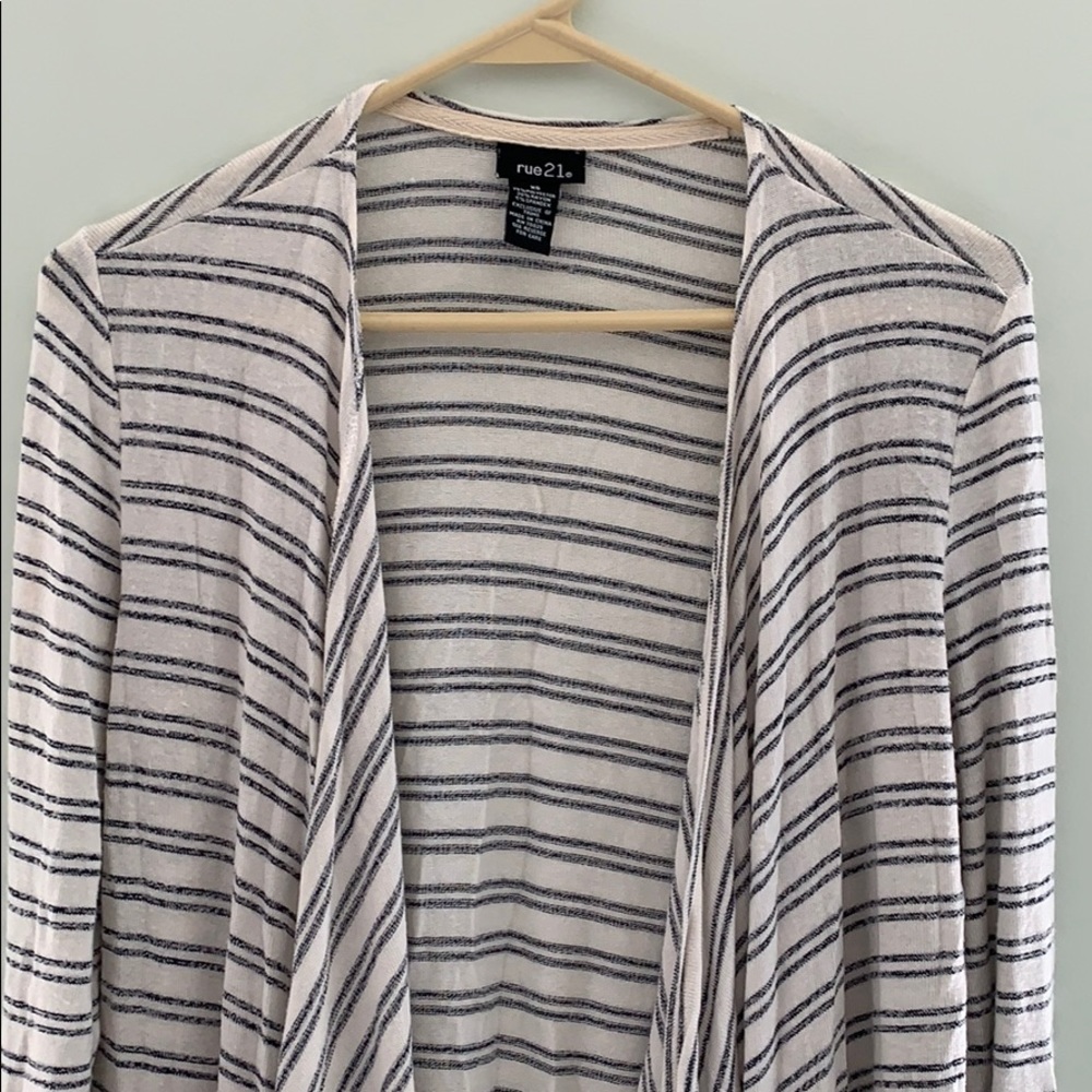 Rue21 navy and cream cardigan